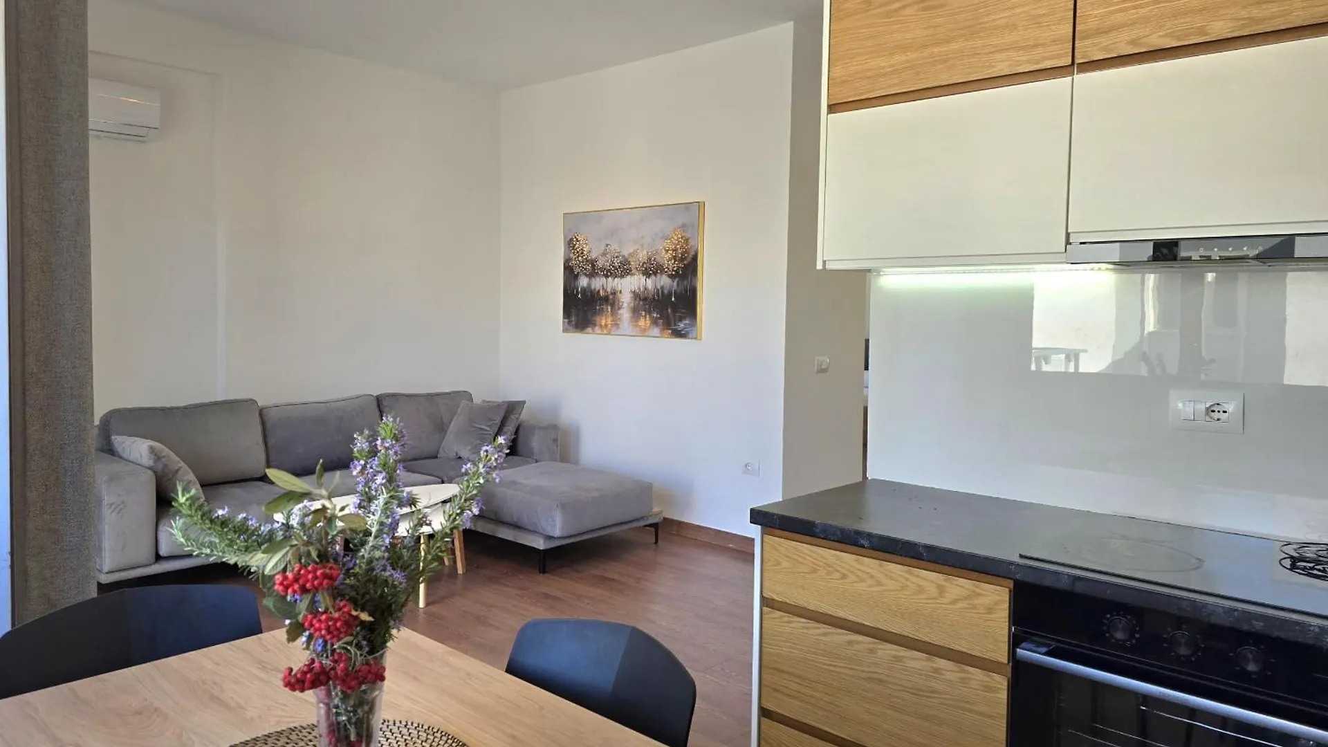 Sunny Beach Apartments 202 Plazhi San Pietro